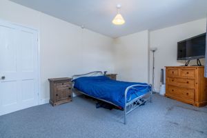 Wellsyke Cottage - Bedroom - click for photo gallery